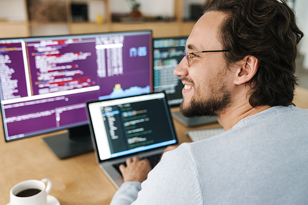 VitalServices_IT_CustomApplication_Development_InDallas_600_400 Custom application development in Dallas